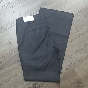 Women's dress pant size 6